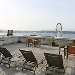 Waterfront Oasis In The Heart Of Downtown Seattle
