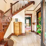Charming Room In Historic Bnb With Parking - Rm 5
