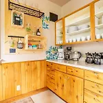 Charming Room In Historic Bnb With Parking - Rm 5