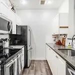 Belltown Court III