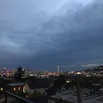 A-Lake Union One Br Apartment- Sleep 4
