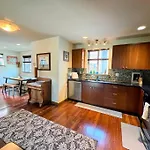 Townhouse West Seattle Abode!