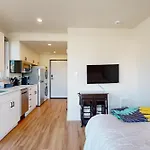 Marion Hideaway