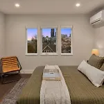 New House In Peaceful And Trendy Central District