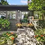 Cozy Home In Seattle