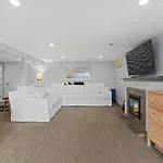 3Br 2Ba Ballard Blue, Seattle