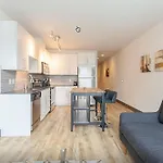 Belltown Waterfront Suites By Barsala