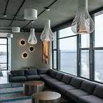 Domicile Suites At Harbor Steps