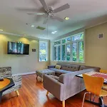Belltown Court South