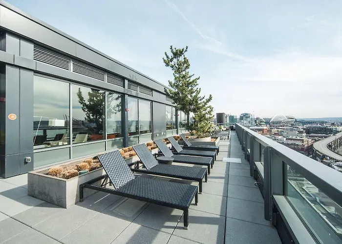 Ferris Wheel Waterfront Apartments By Barsala