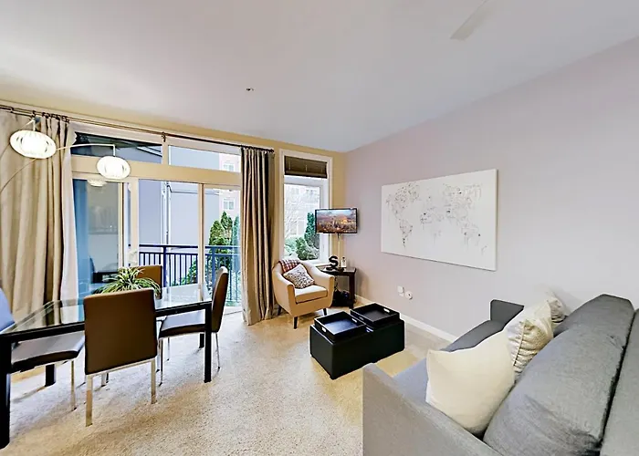 Belltown Court III