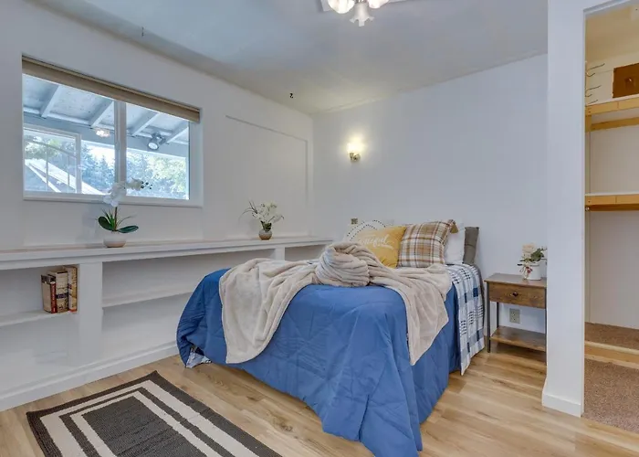 Bright And Airy Seattle Abode Less Than 9 Mi To Space Needle