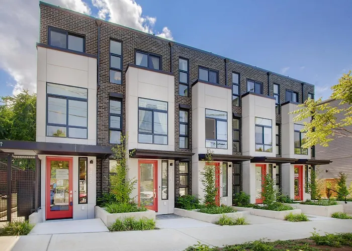 Gorgeous New Townhome On Capitol Hill, Close To Everything!