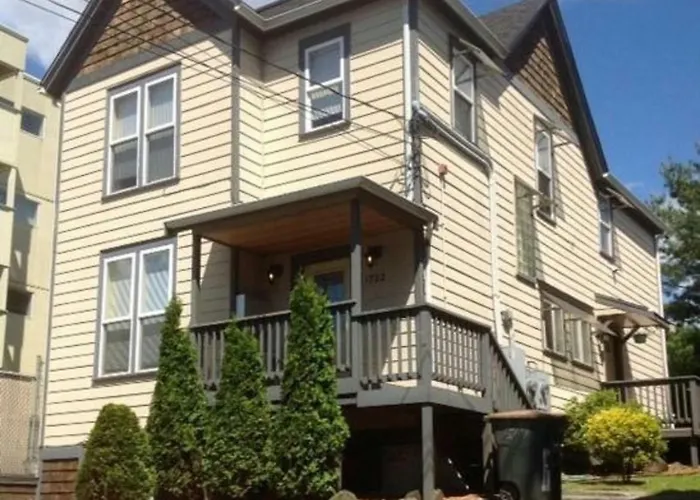 Capitol Hill Luxury Apartments