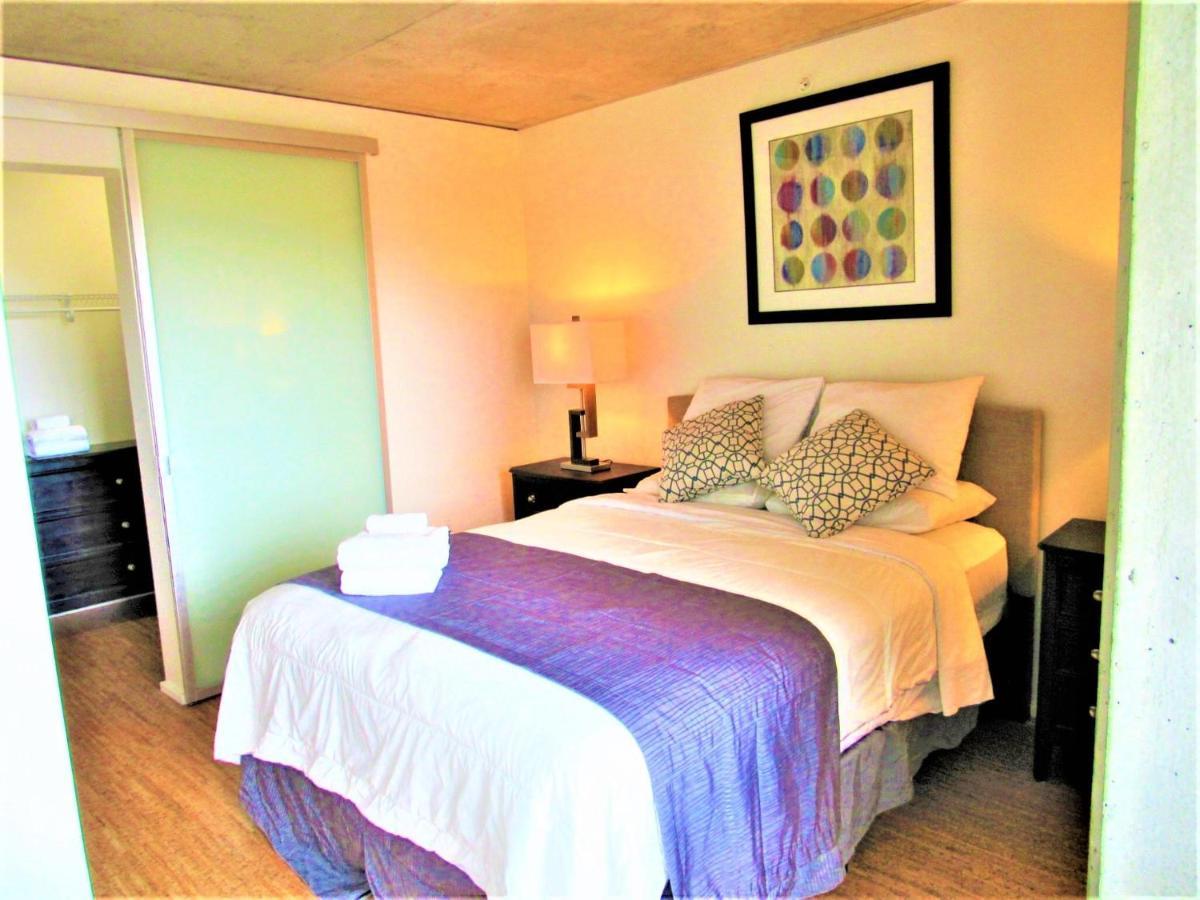 Sobe Third Ave Apartment