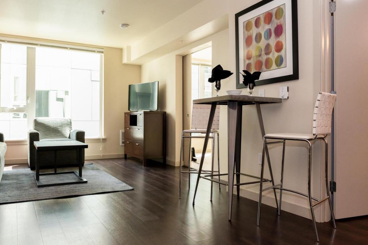 Capitol Hill Exclusive Luxury Apartment