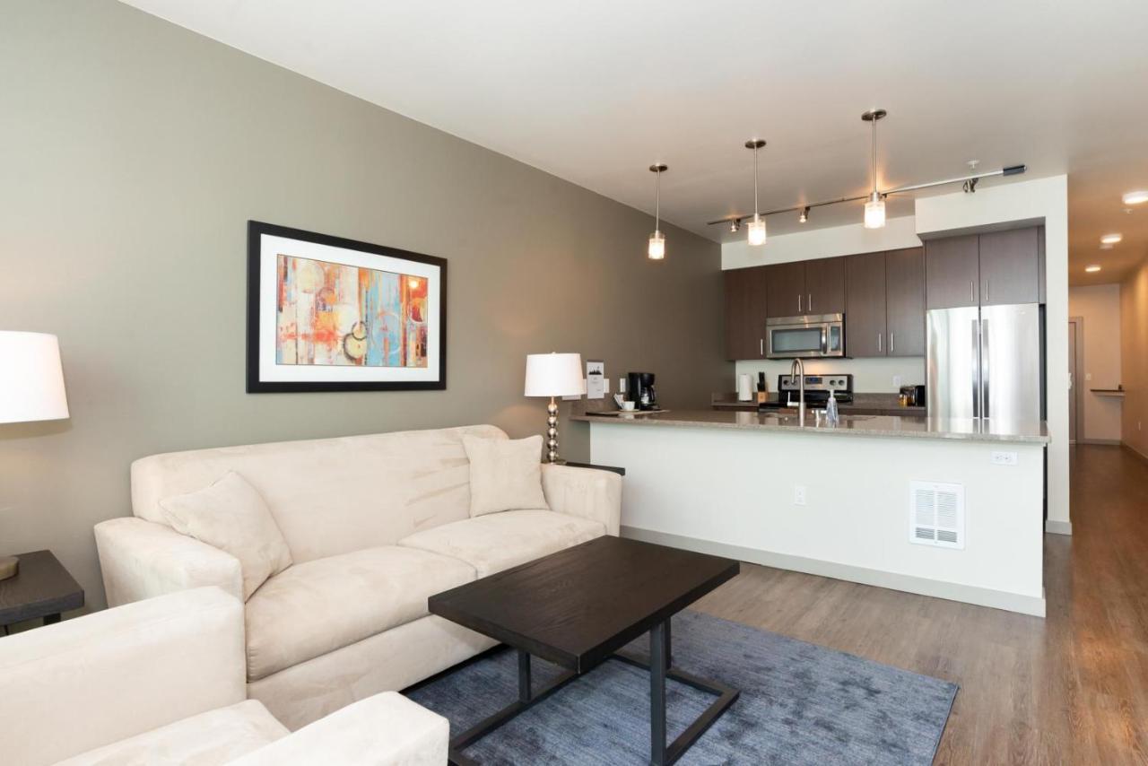Capitol Hill Exclusive Luxury Apartment *