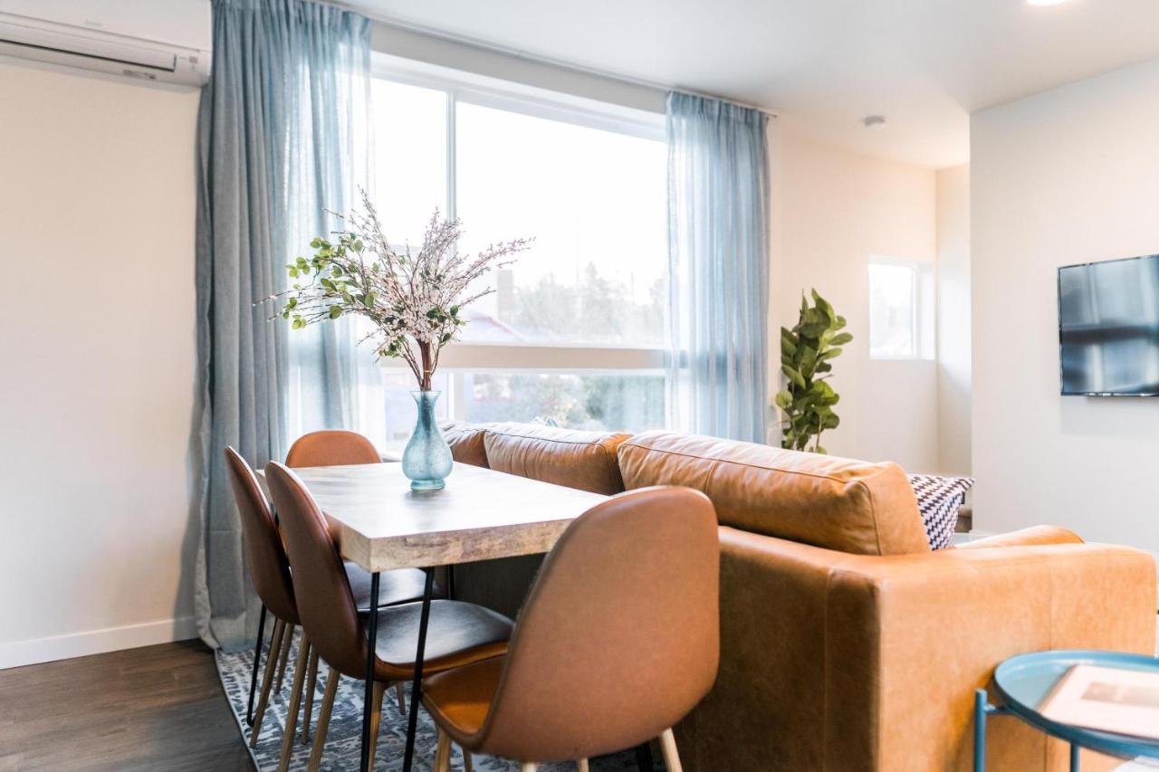 Sky Lux 1 - Modern Elegance In Downtown