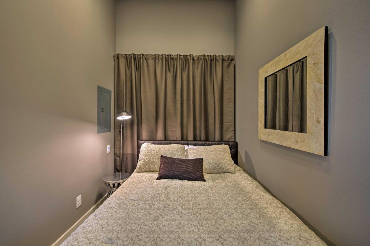Sleek 5 Min To Downtown Ballard! Apartment *