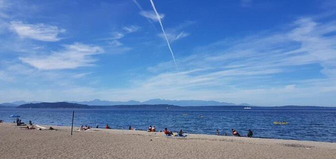 Alki Escape Romantic Waterfront Getaway For 2 Holiday home Seattle