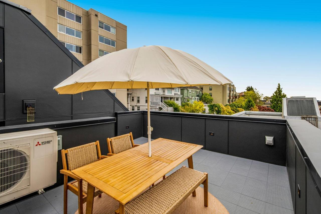Capitol Hill Rooftop R & R Seattle