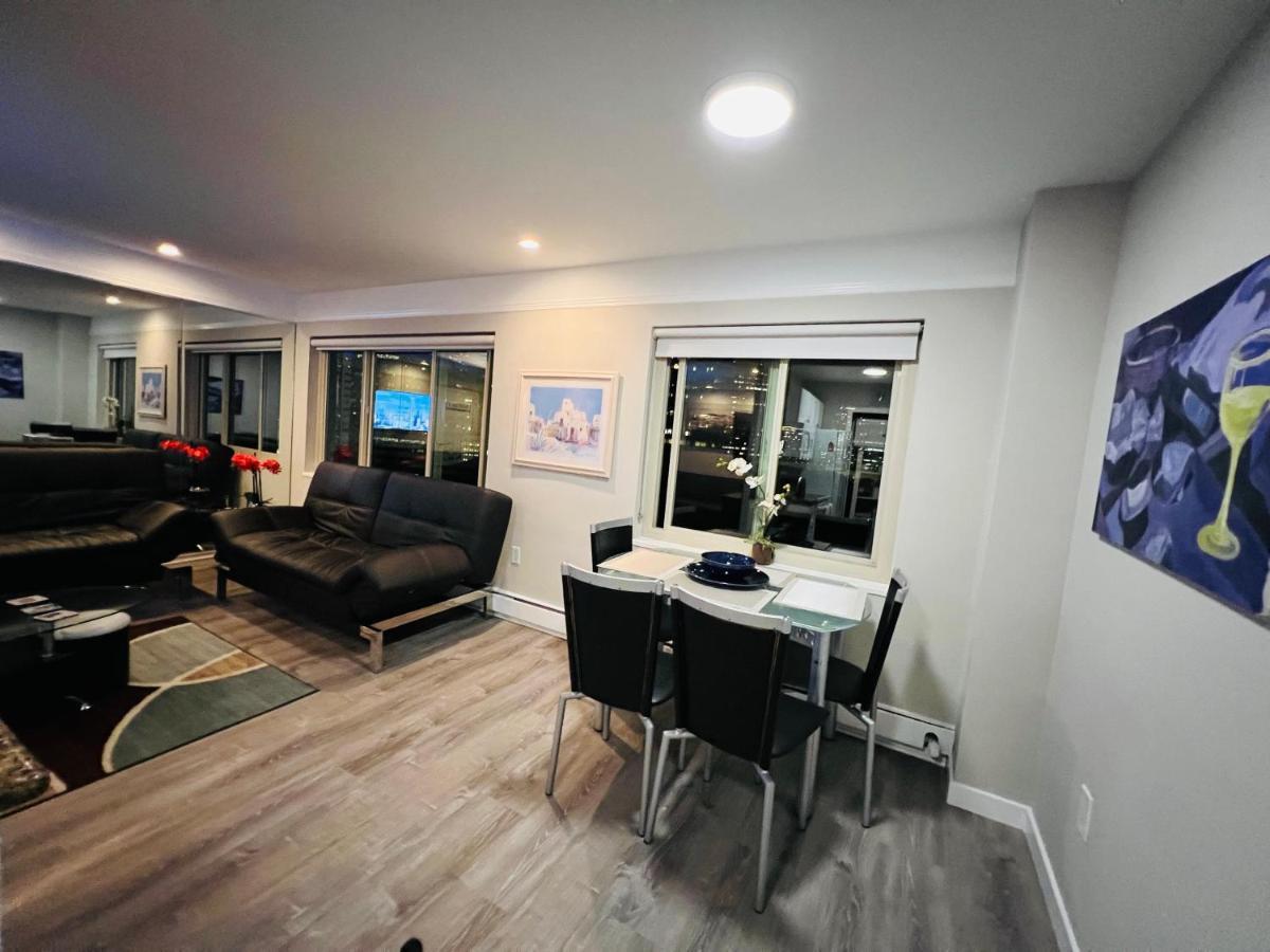 2 Bedroom Penthouse Downtown Apartment Seattle