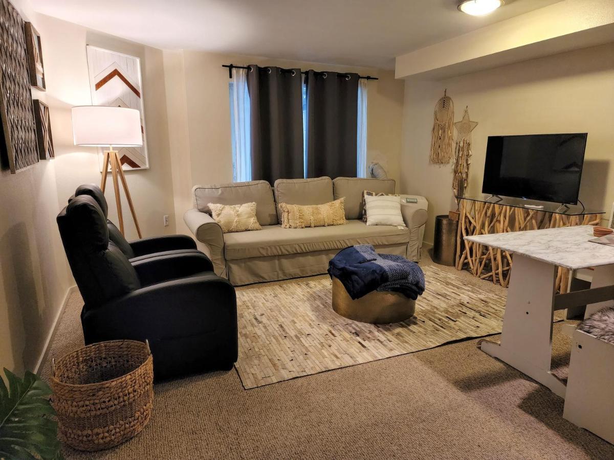 Lovely 1 Bedroom In The Heart Of Seattle! Apartment