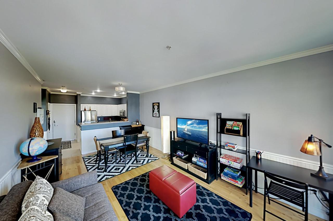 Apartment Belltown Court South