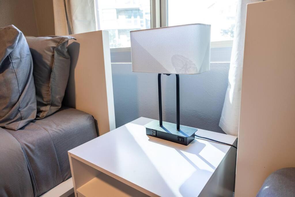 2br Downtown Convention Center Near Attractions Apartment Seattle
