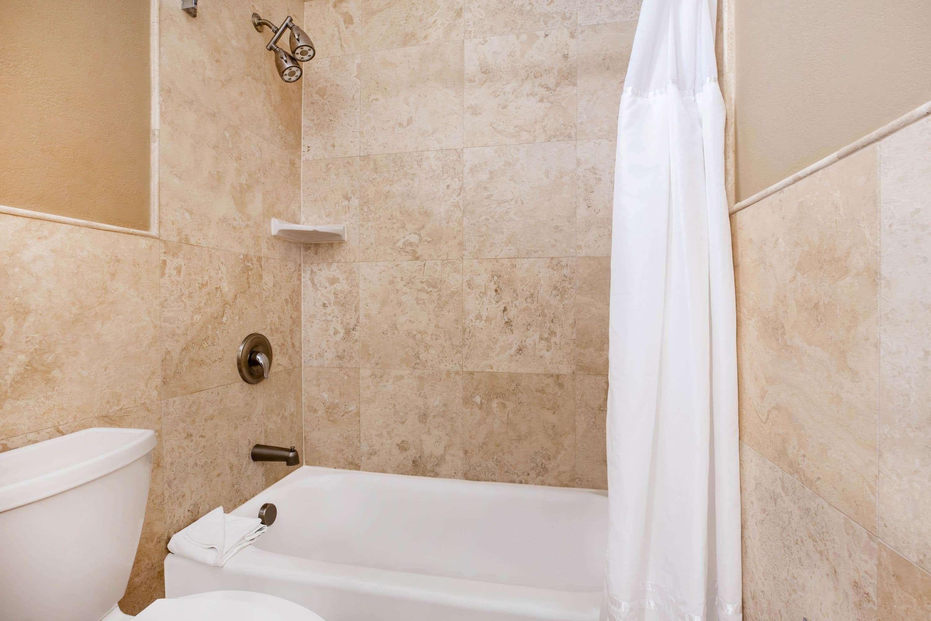Hotel La Quinta By Wyndham Downtown 3*