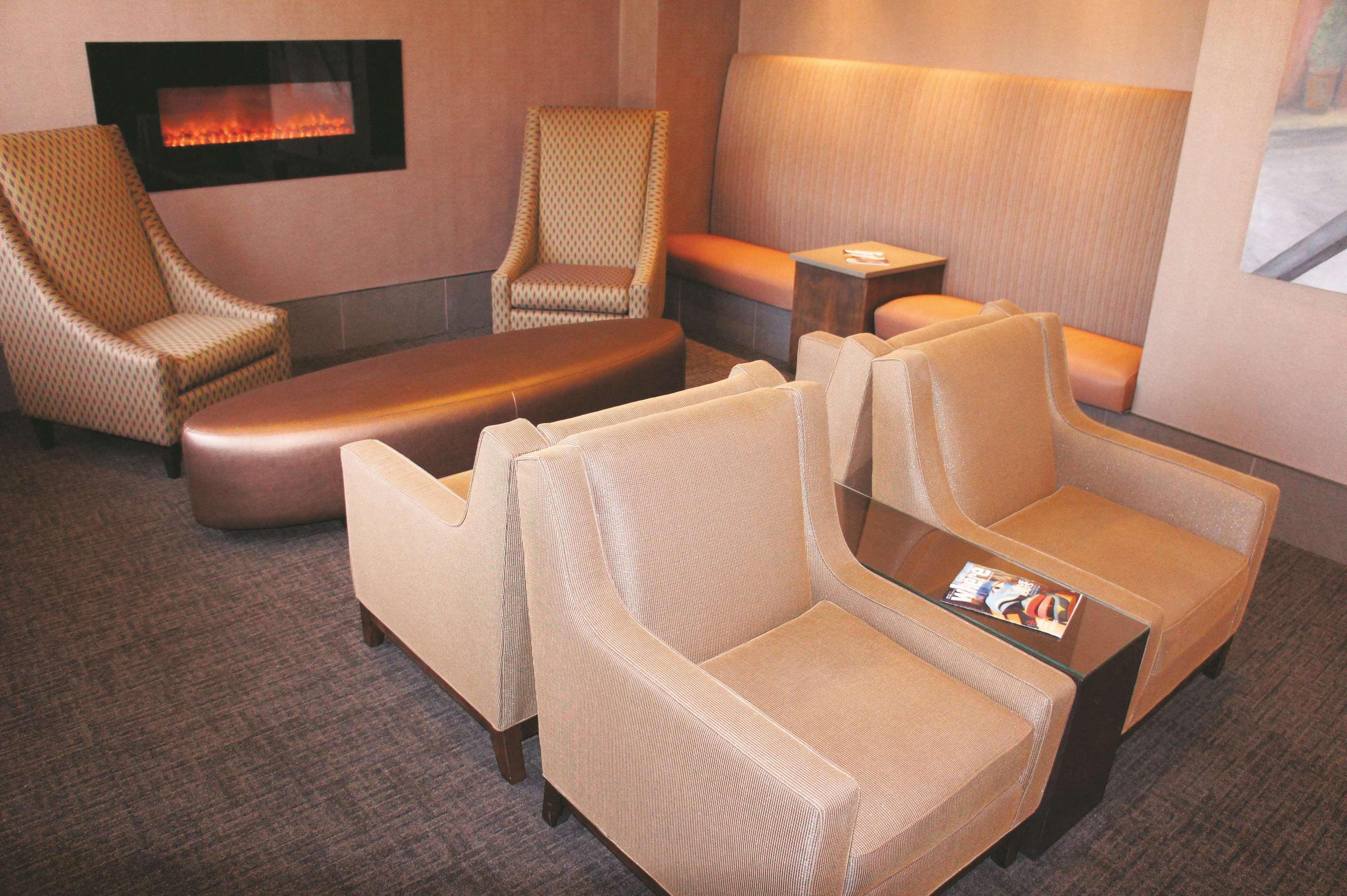 La Quinta By Wyndham Downtown