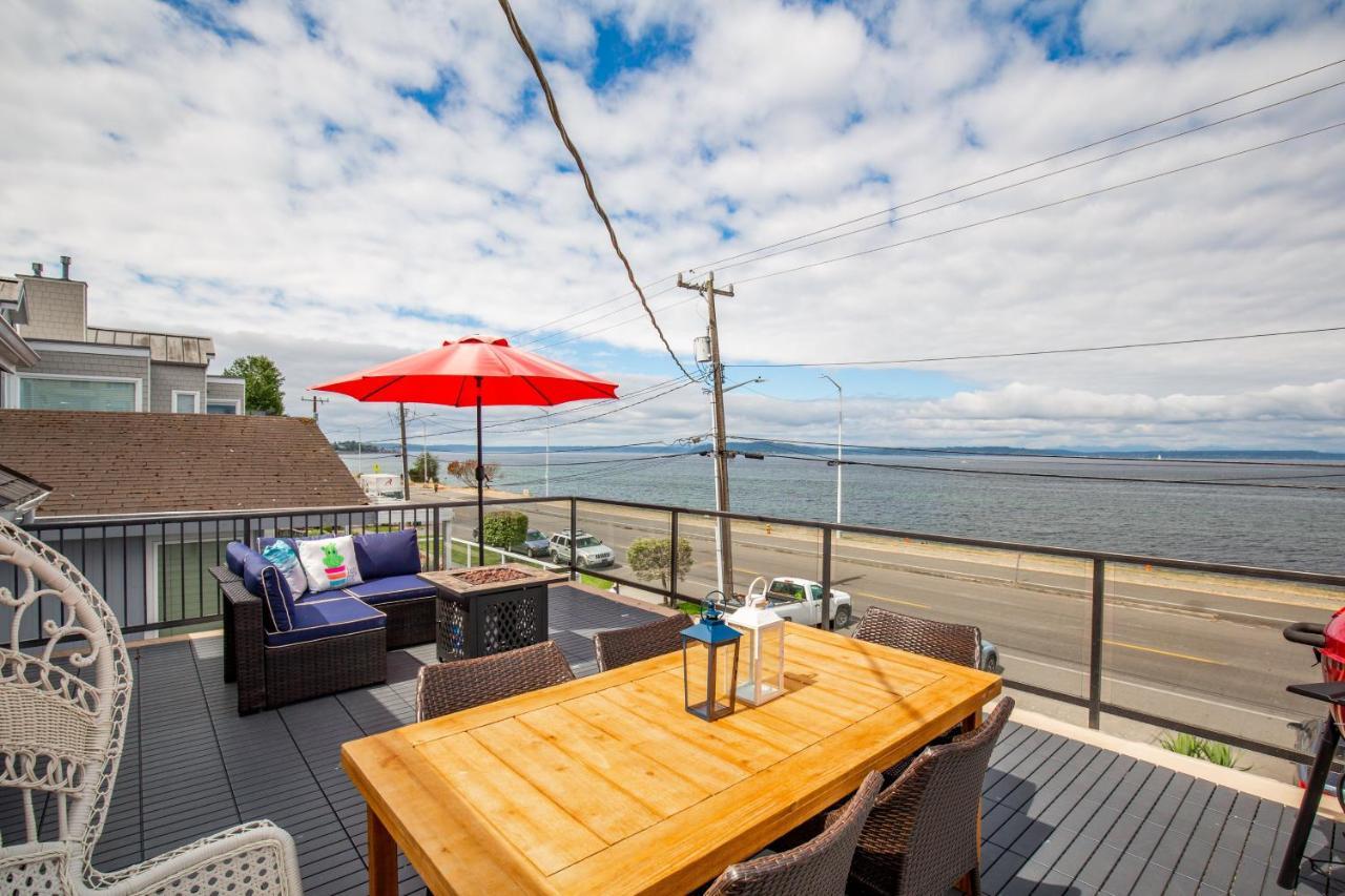 The Waterfront Gray On Alki