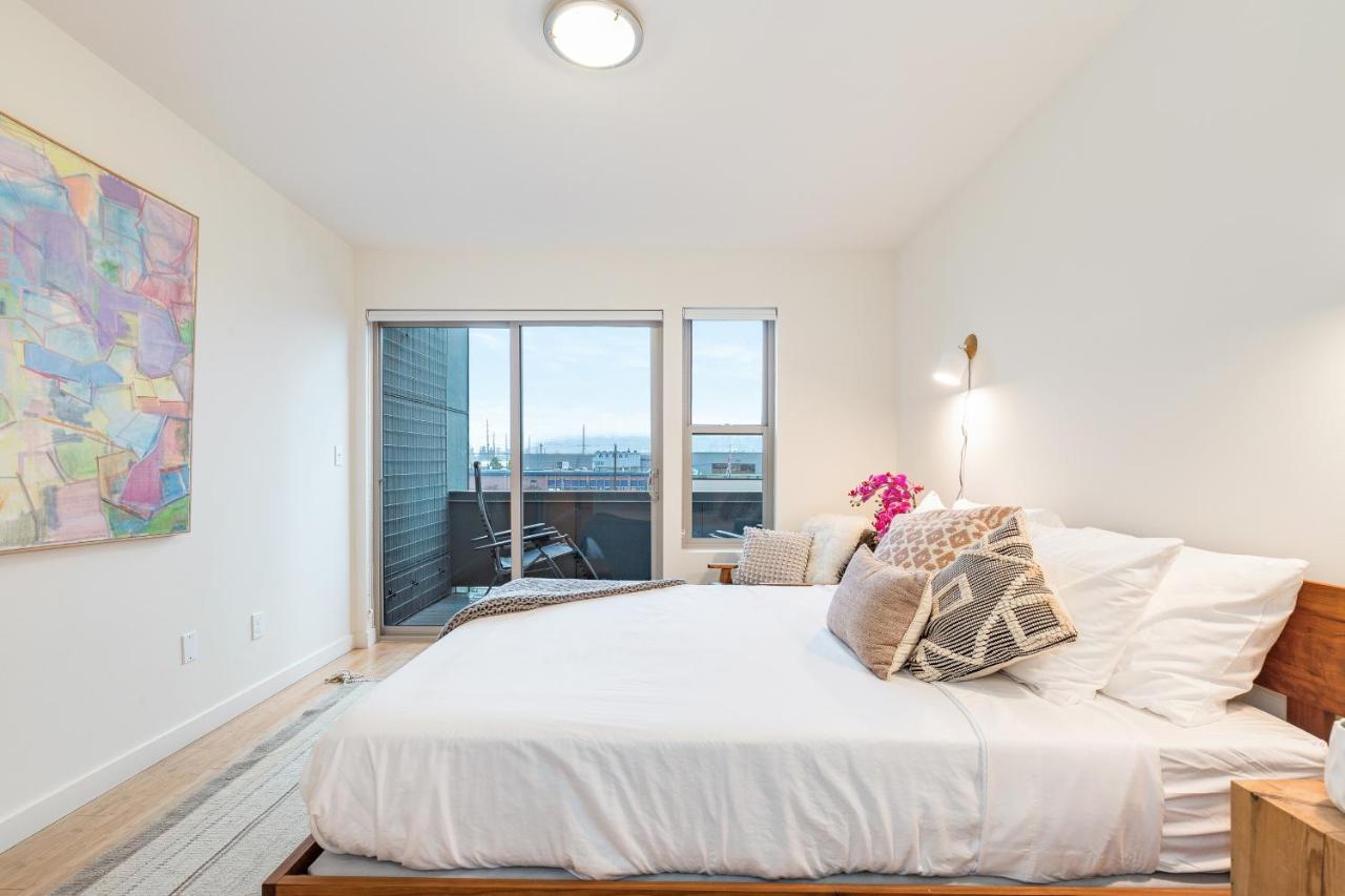 2br 2ba The Ballard Modish, Location With Rooftop View * Seattle