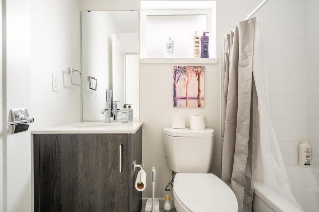 Holiday home Elegant Townhome In *