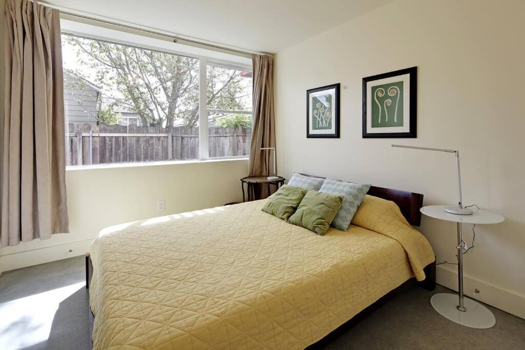 Apartment Leed Platinum Getaway Seattle