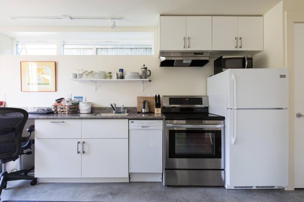 Leed Platinum Getaway Apartment Seattle