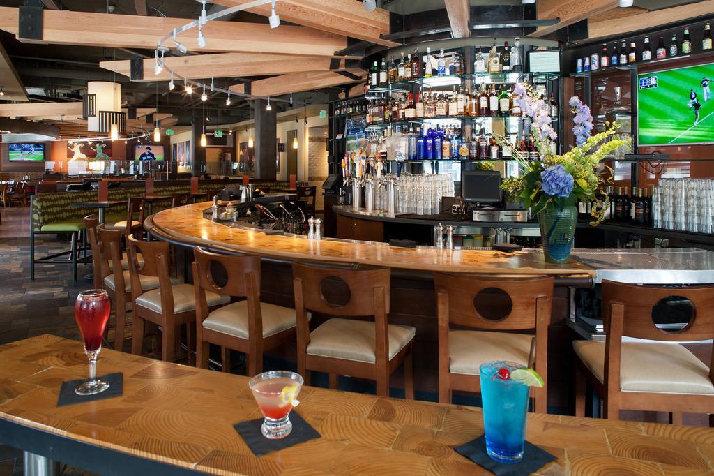 Silver Cloud - Stadium Hotel 4*