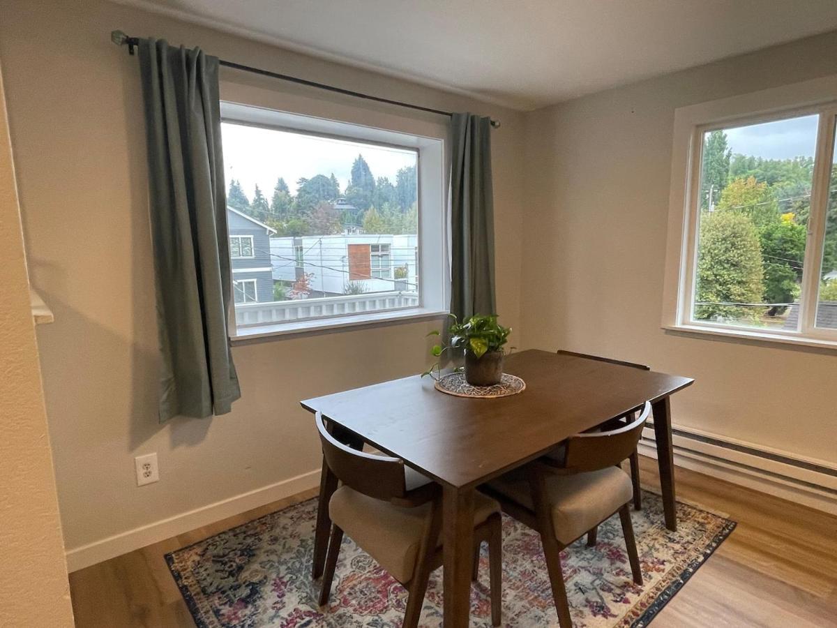 Fresh Floor W/ Balcony