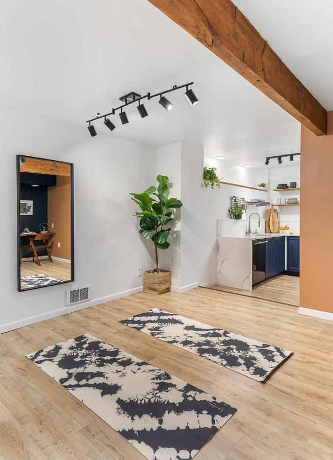 The Maple House * Seattle