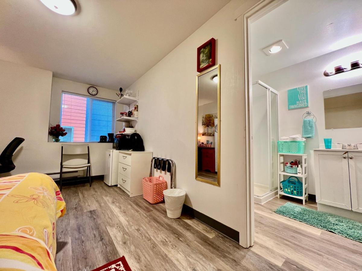 Micro 10 Minutes Walk To Of Washington Apartment Seattle