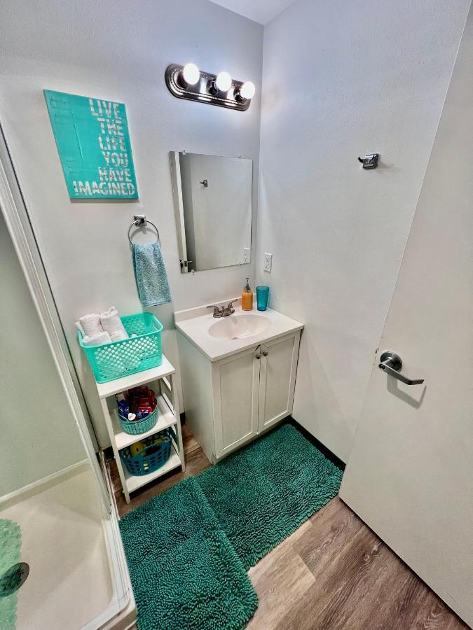 Apartment Micro 10 Minutes Walk To Of Washington Seattle