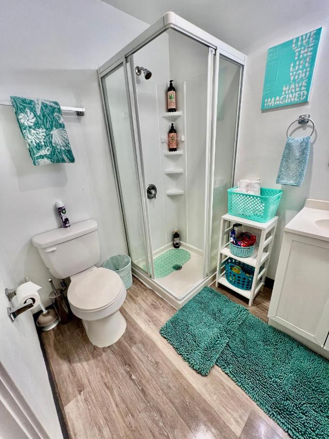 Apartment Micro 10 Minutes Walk To Of Washington Seattle