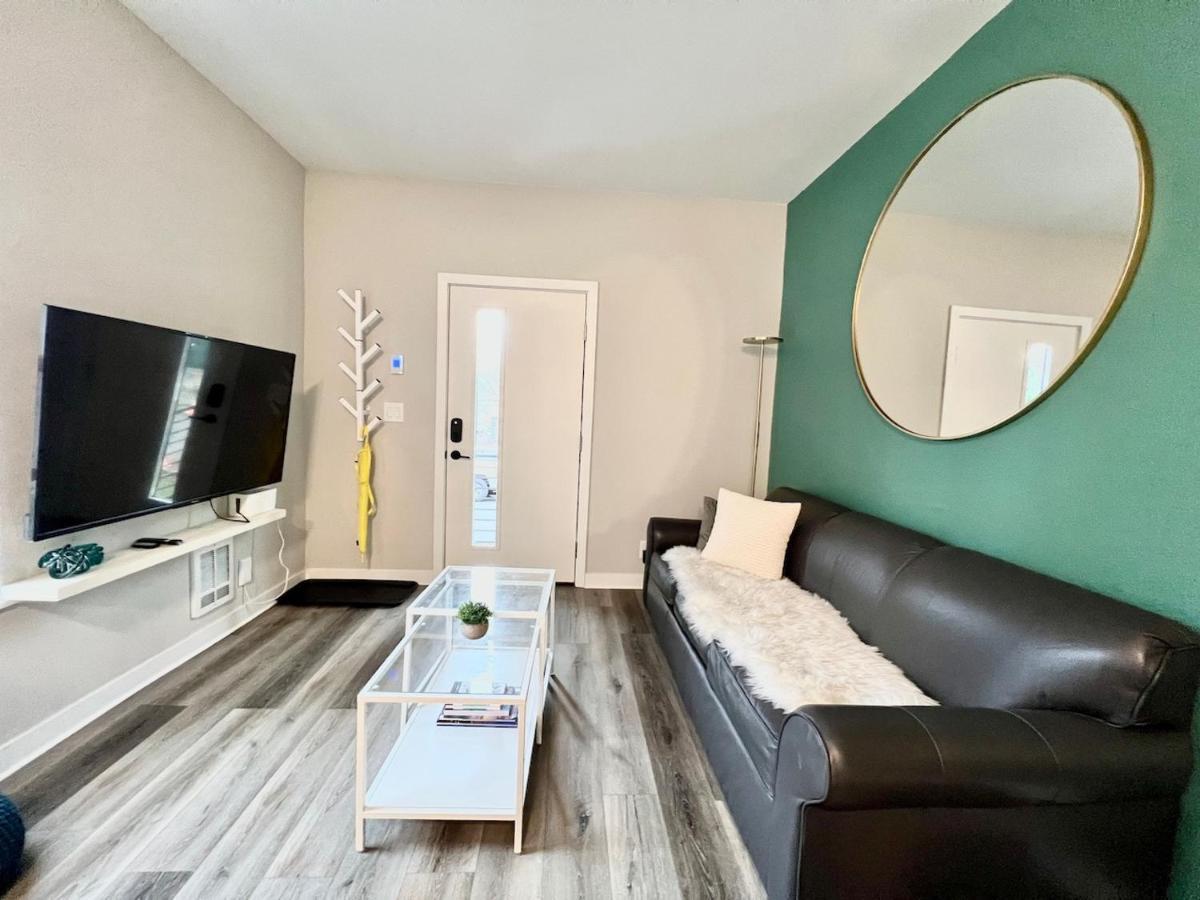 Perfect Workation Spot, Fast Wi-fi, Fully Stocked Apartment