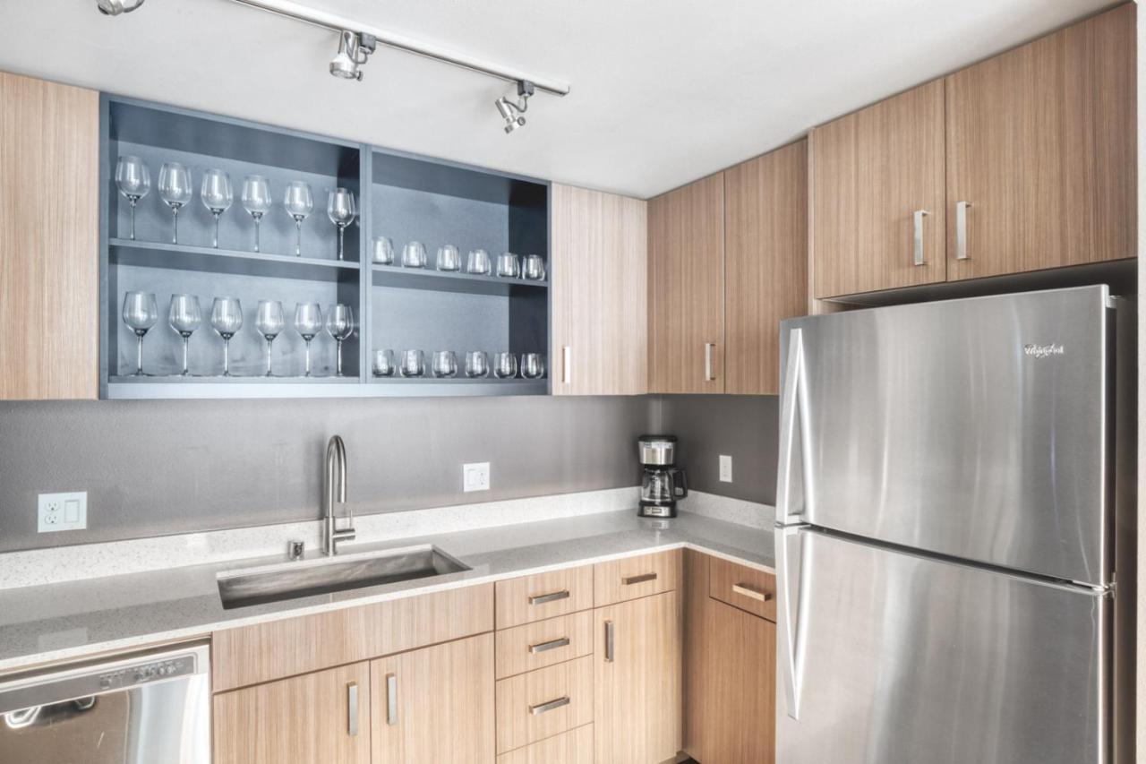 Capitol Hill 2br W Wd Gym Roof Nr I-5 Sea-478 * Seattle