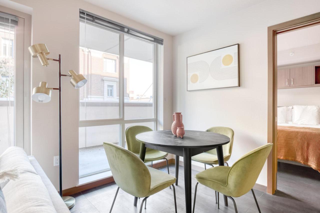 Capitol Hill 2br W Wd Gym Roof Nr I-5 Sea-478 Apartment *