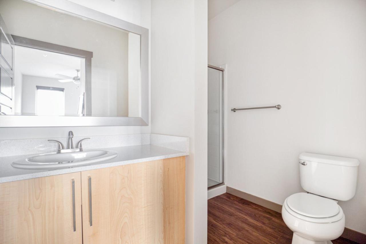 Apartment Ballard 2br W Gym Yoga Nr Farmers Mkt Sea-271 Seattle