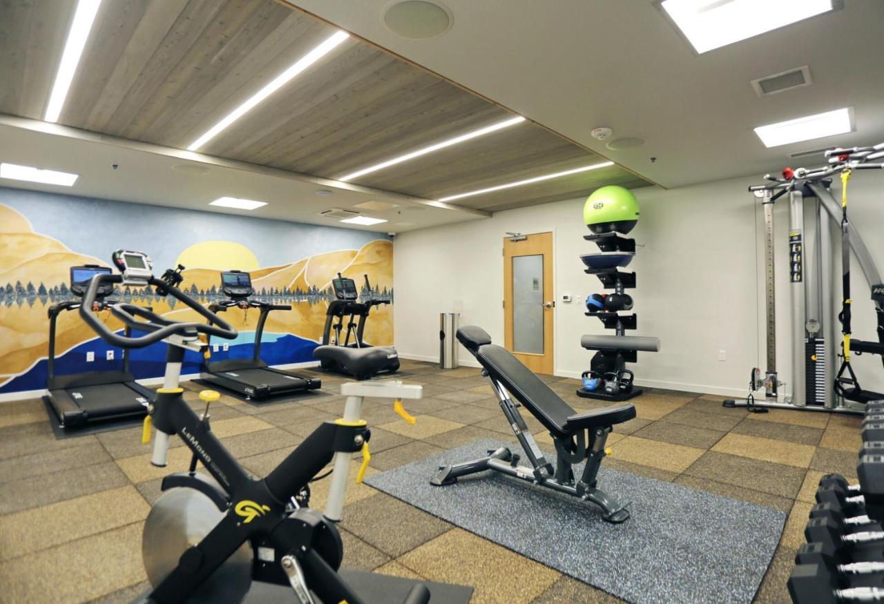 S Union 1br W Gym Wd Space Needle View Sea-169