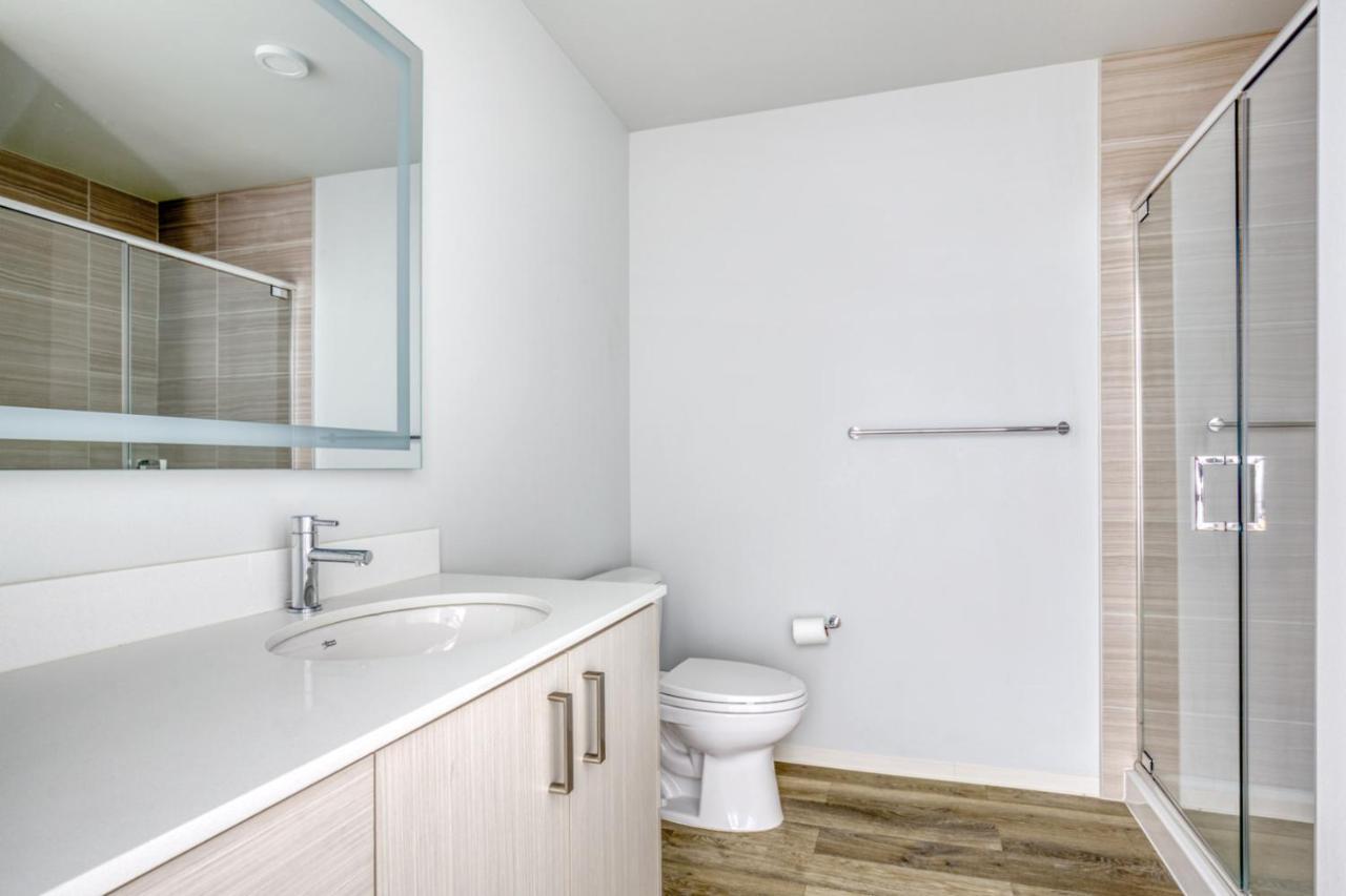 Apartment S Union 1br W Gym Wd Space Needle View Sea-169