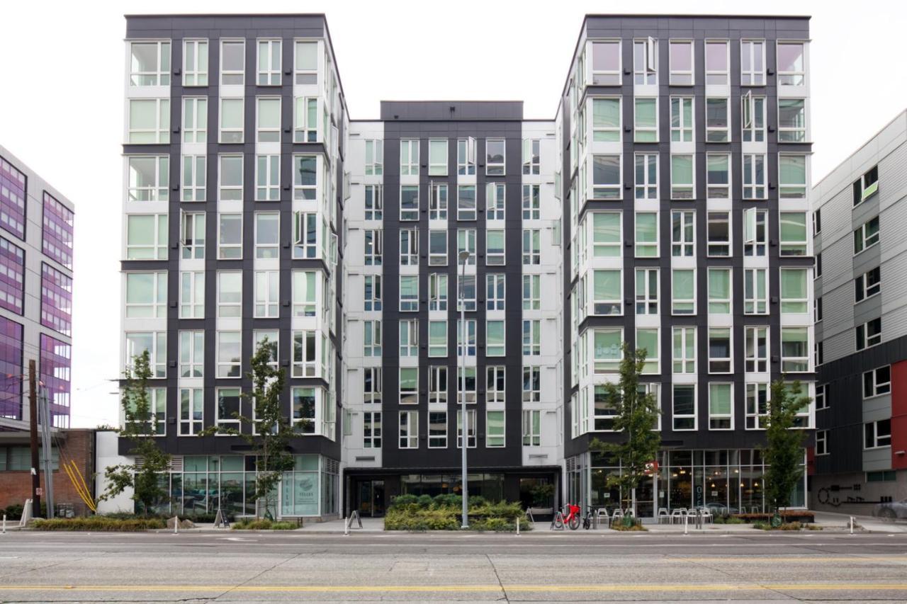 S Union 1br W Gym Wd Space Needle View Sea-169 *
