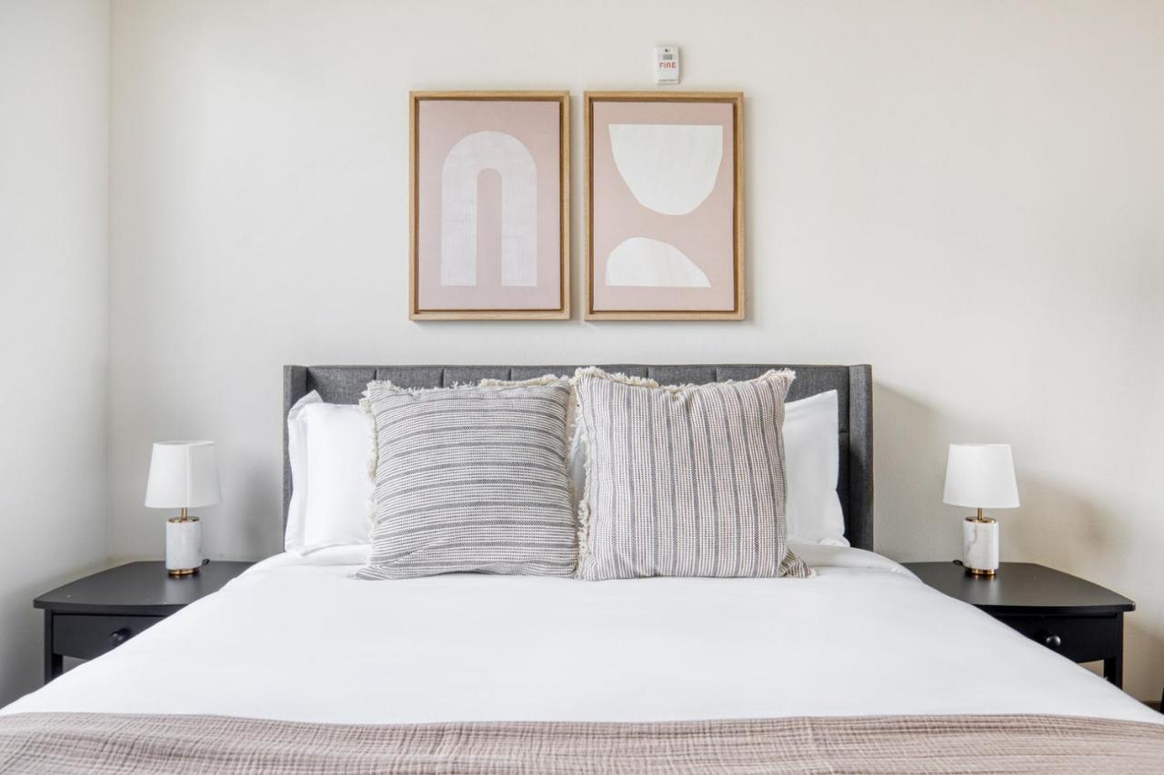 Ballard 2br W Gym Yoga Nr Farmers Mkt Sea-271 Apartment *
